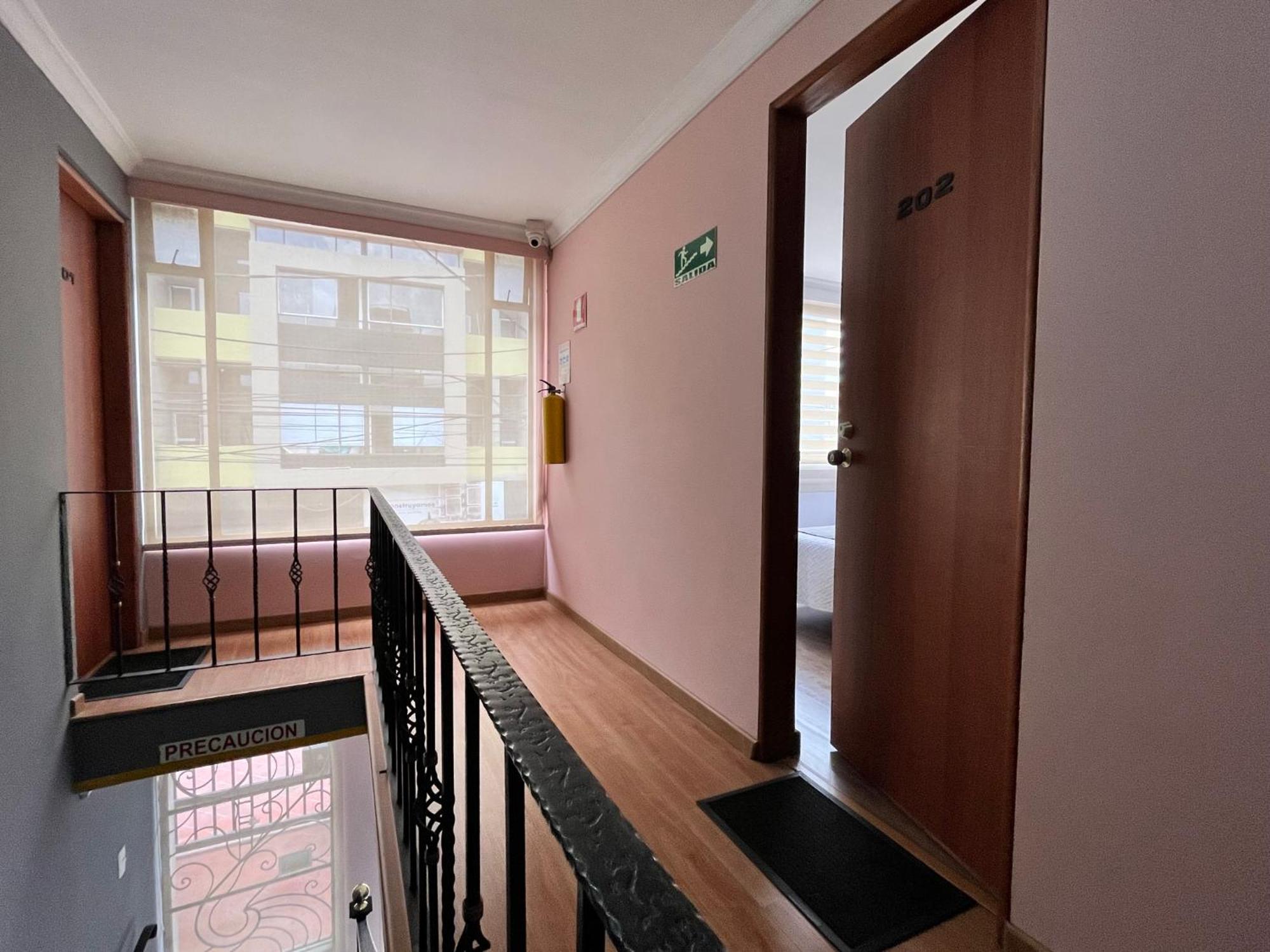 Titas House Bogota Hotel Exterior photo